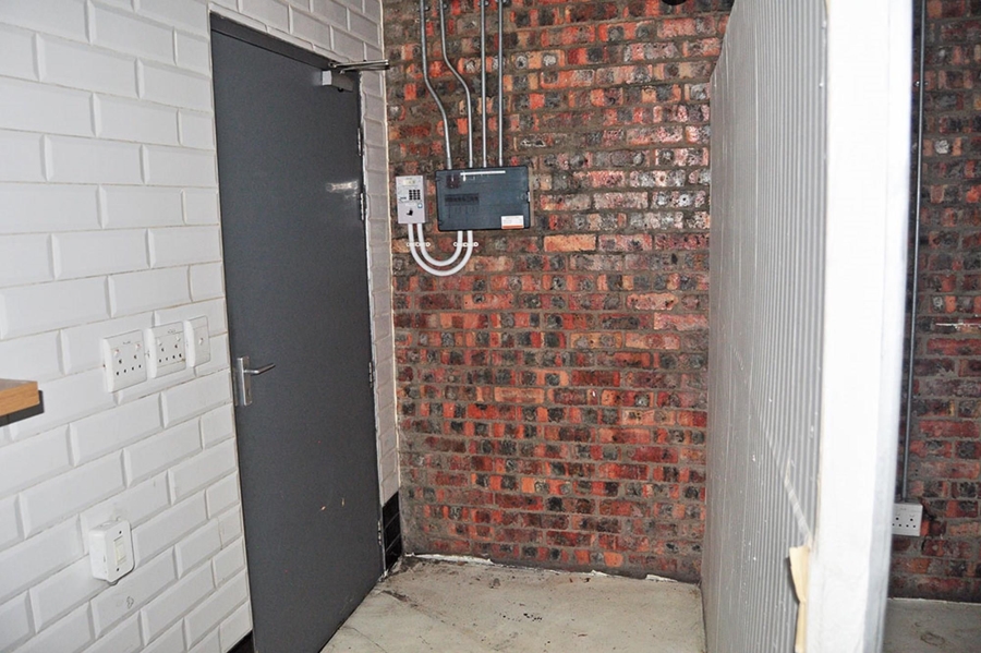 To Let commercial Property for Rent in Paarden Eiland Western Cape